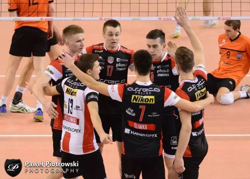 Ogrywamy Skrę Bełchatów i zagramy o złoty medal Mistrzostw Polski.