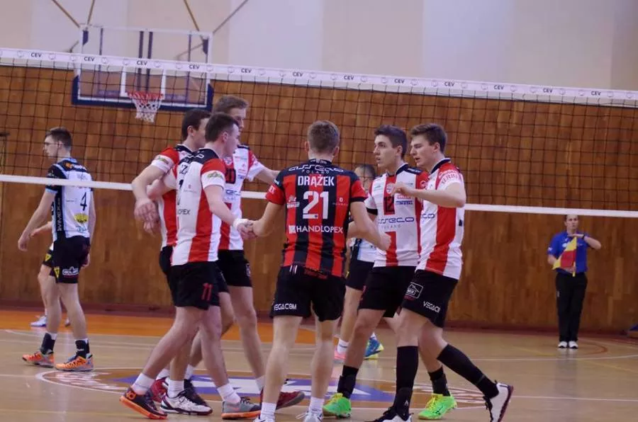 Drużyna z Gdańska lepsza na rzeszowskim parkiecie