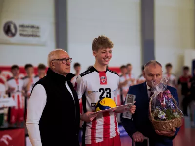 MŁODZICY BRĄZOWYMI MEDALISTAMI MISTRZOSTW POLSKI