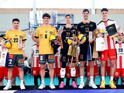 JESTEŚMY MISTRZAMI POLSKI JUNIORÓW 2026 JESTEŚMY MISTRZAMI POLSKI JUNIORÓW 2026
