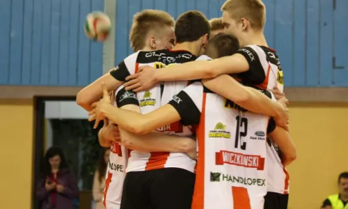 Młoda Liga: Pięciosetowy bój na naszą korzyść