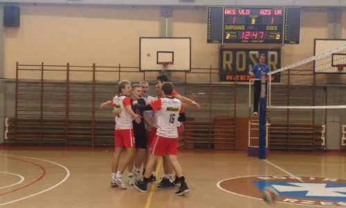 III Liga: Pewne zwycięstwo AKS-u z zespołem KU AZS