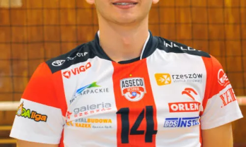 "W kilku akcjach zabrakło nam chłodnej głowy" - o weekendowych starciach opowiedział nam przyjmujący, Tomasz Błądziński