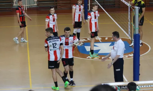 W pierwszym meczu fazy play-off zwycięstwo odnoszą gdańszczanie