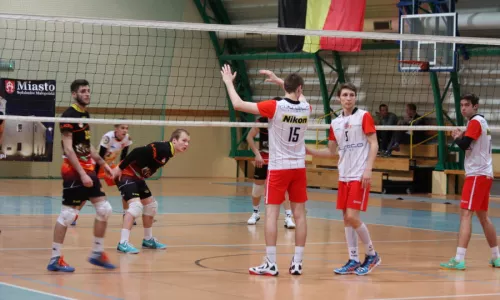 III liga M: Drużyna z Niebylca o krok lepsza od rzeszowskiego AKS-u