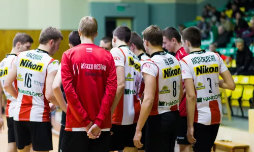 Drużyny naszych Juniorów zgraja w ćwierćfinałach Mistrzostw Polski.